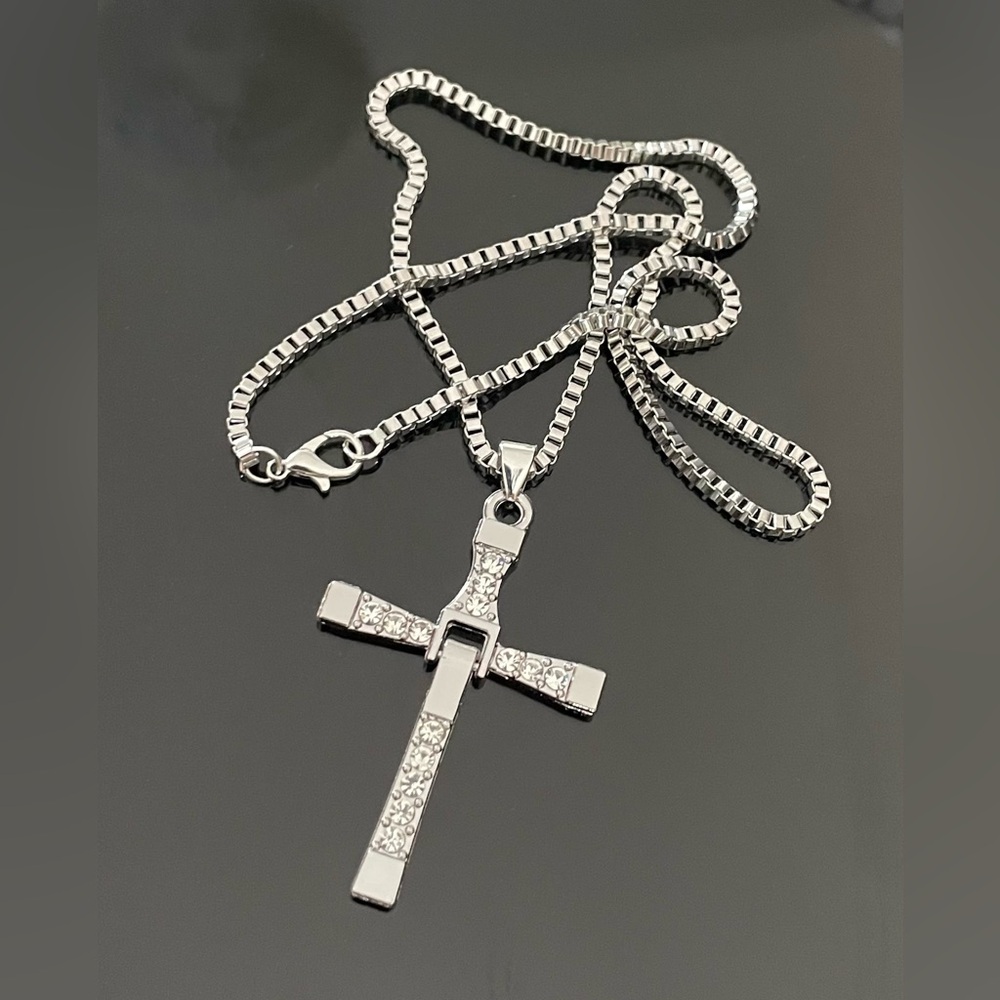 7 Moive Cross Tourette Necklace Unisex